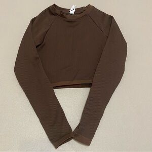 Aerie Offline Dark Brown Long Sleeve Crop Top small petite athletic workout